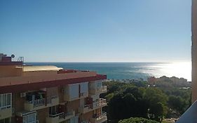 Sweet Home Benalmadena, Estudio Con Vistas Al Mar Y Excelente Conexion Wifi, Para No Fumadores, Con Piscinas, Sea Views, With Swimming Pools, Completely Renovated, Ideal For Older People, Bright With Morning Sun, No Smoking